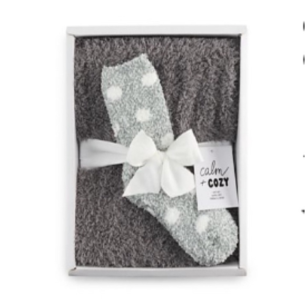 Sock and Throw Blanket Gift Set